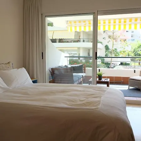Apartment Luxury Modern With Terrace, Pool And Garage! *
