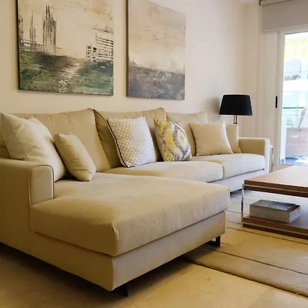 Apartment Luxury Modern With Terrace, Pool And Garage! Marbella