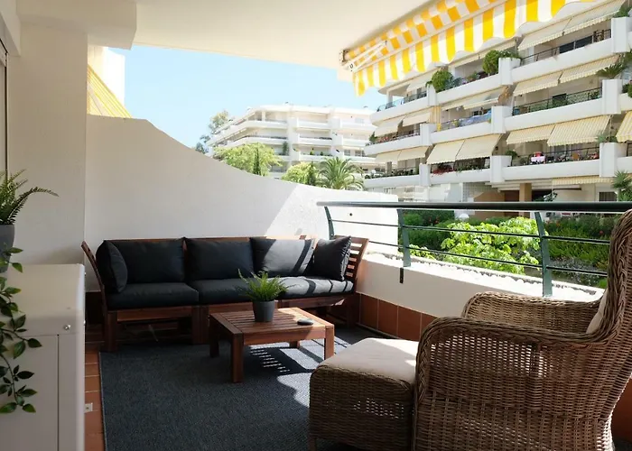 Apartment Luxury Modern With Terrace, Pool And Garage! *